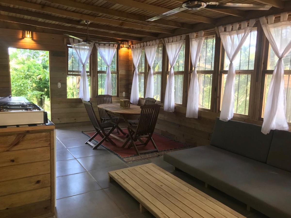 Roatan Bed & Breakfast Apartments West End Buitenkant foto