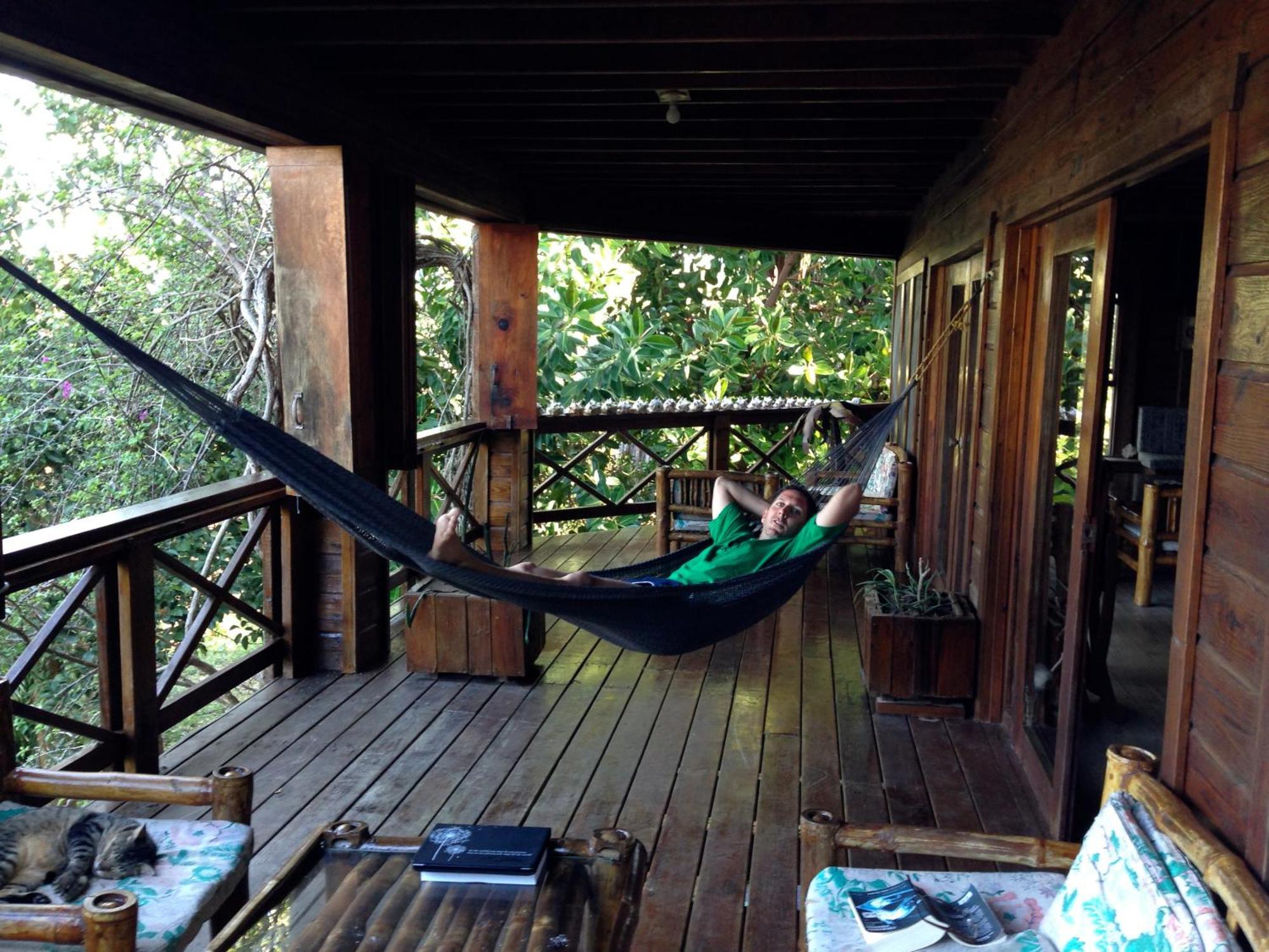 Roatan Bed & Breakfast Apartments West End Buitenkant foto