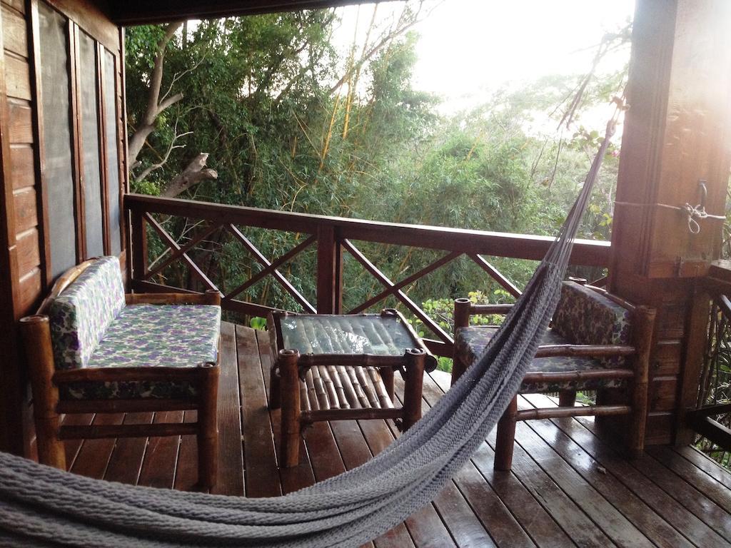 Roatan Bed & Breakfast Apartments West End Buitenkant foto