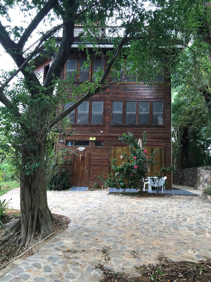Roatan Bed & Breakfast Apartments West End Buitenkant foto