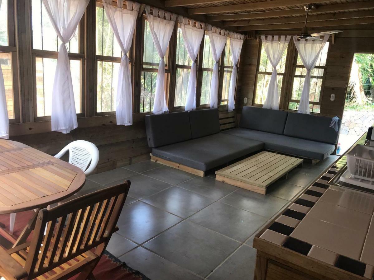 Roatan Bed & Breakfast Apartments West End Buitenkant foto